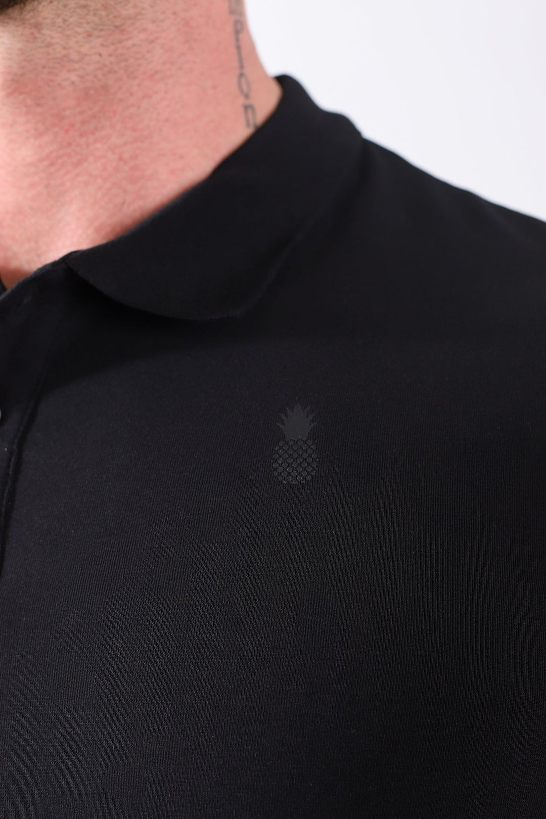 Top corto tipo polo ajustado - Negro